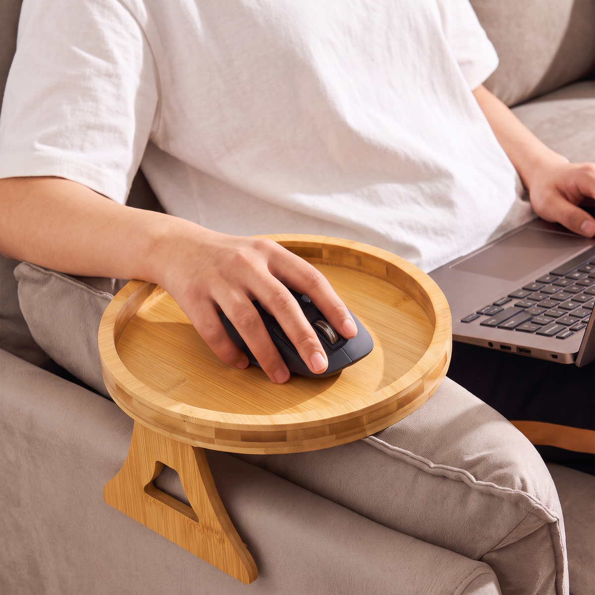 Sofa Arm Tray,Foldable Sofa Armrest Clip-On Tray Suitble for 4"-9" Armrest,Circle Sofa Arm Table for Snacks/Drinks/Fruit/Dessert/Rmote (9.49X8.86X3.54 Inch)